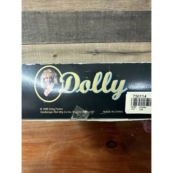 Vintage In Box 1996 Dolly Parton Doll WD Goldberger Limited Ed. Full White dress - Picture 7 of 7